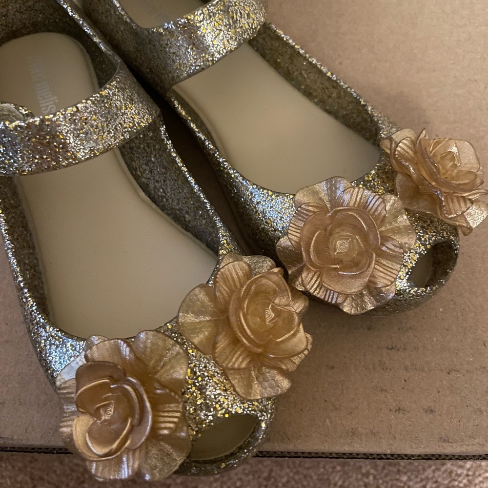 Mini Melissa glitter gold girls shoes